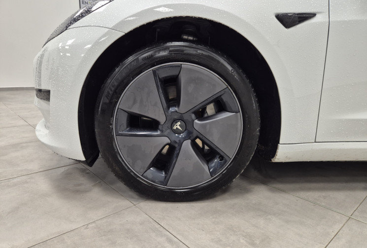 Tesla Model 3 Standard RWD Plus MY22