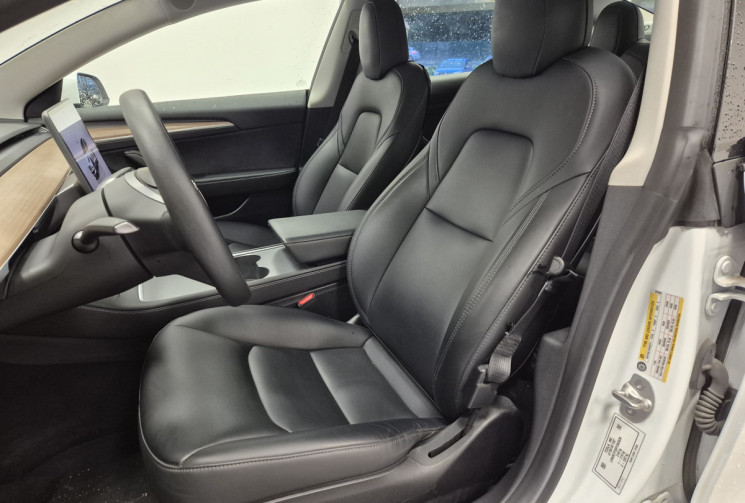 Tesla Model 3 Standard RWD Plus MY22