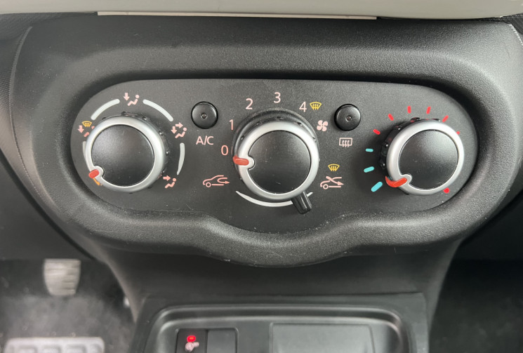 Renault Twingo Phase 2 1.0 SCe S&S 65 CH ZEN