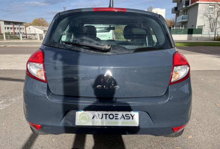 Renault Clio 1.2  75ch