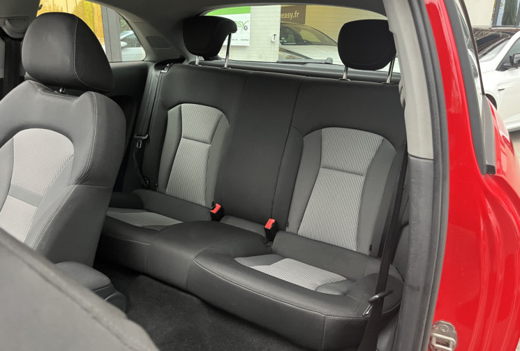 Audi A1 1.0 TSFI 95ch ULTRA / Toit Ouvrant / Suivi d'entretien 