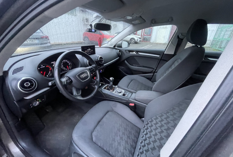 Audi A3 Sportback 1.6 TDI 110ch FAP Business line *ENTRETIEN COMPLET*PNEUS NEUFS*DashCam*
