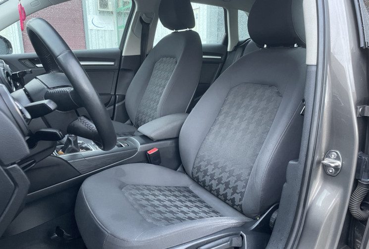 Audi A3 Sportback 1.6 TDI 110ch FAP Business line *ENTRETIEN COMPLET*PNEUS NEUFS*DashCam*