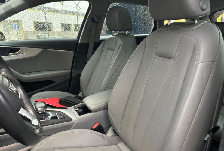 Audi A4 ALLROAD 3.0 TDI V6 272 ch Design Luxe 