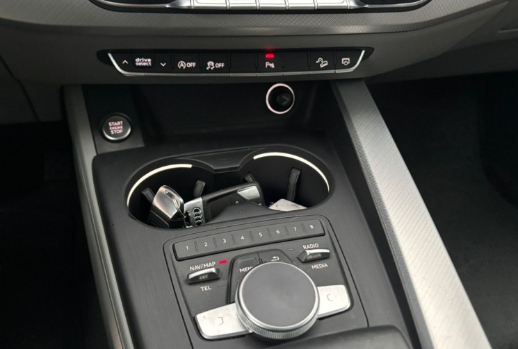 Audi A4 ALLROAD 3.0 TDI V6 272 ch Design Luxe 