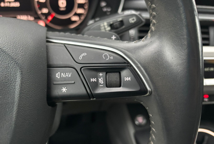 Audi A4 ALLROAD 3.0 TDI V6 272 ch Design Luxe 