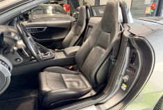 Jaguar F-Type Coupé  3.0 V6 380 ch R-dynamic AWD