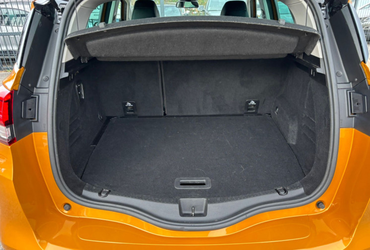 Renault Scénic 1.7 DCI / 150 CH / BOSE
