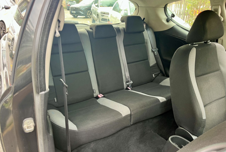 Peugeot 207 1.4 TU 75ch CLIM / Bluetooth / Distribution neuve / Vidangé / Ct Ok / 2 Clés