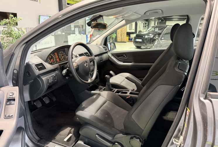 Mercedes Classe A A160 95 CH 3P 1ERE MAIN