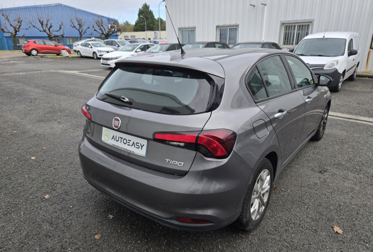 FIAT TIPO 1.4 95ch Easy 5p * distribution neuve * 