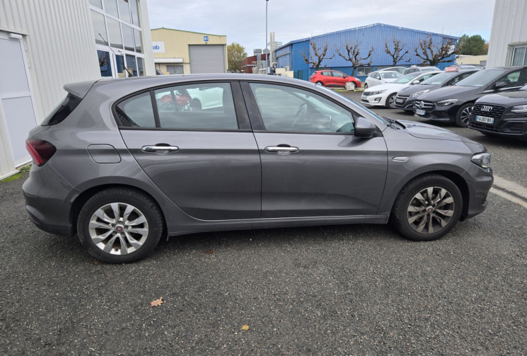 FIAT TIPO 1.4 95ch Easy 5p * distribution neuve * 