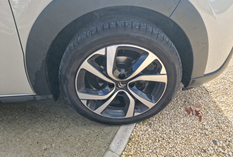 Citroën C3 1.2 SHINE 110 EAT6 - ENTRETIEN CITROEN 