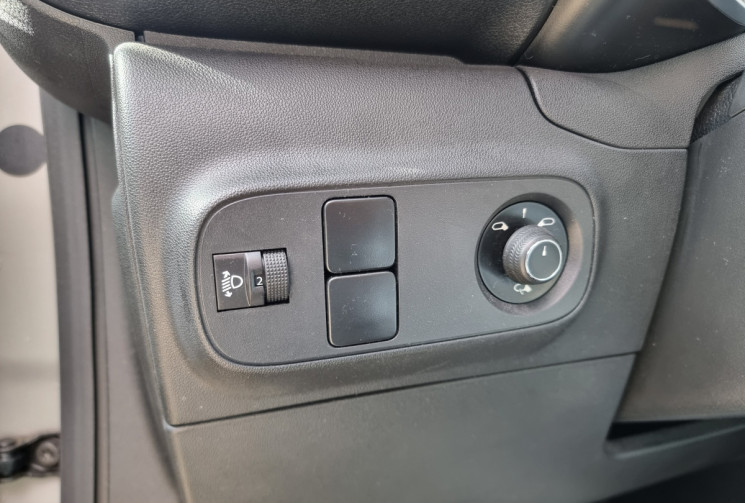 Citroën C3 1.2 PURETECH 110 CH S&S SHINE EAT6