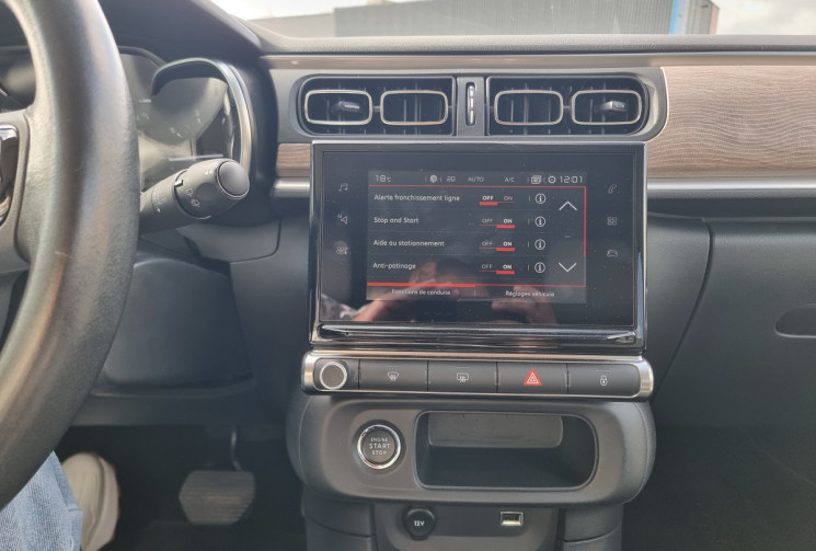 Citroën C3 SHINE PACK 110 EAT6 - 1ERE MAIN - ENTRETIEN CITROEN 