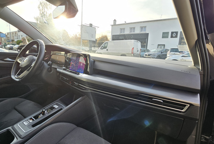 Volkswagen Golf 2.0 TDI SCR 150ch Style DSG7 SUIVI VOLKSWAGEN