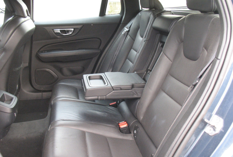 Volvo V60 D4 190 INSCRIPTION GEARTRONIC