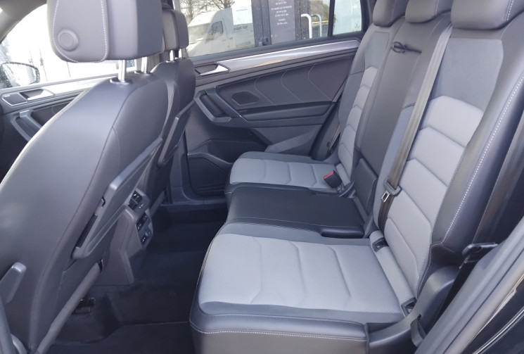 Volkswagen TIGUAN ALLSPACE 2.0 BI-TDI 240 ch Black R-Line 4Motion DSG7