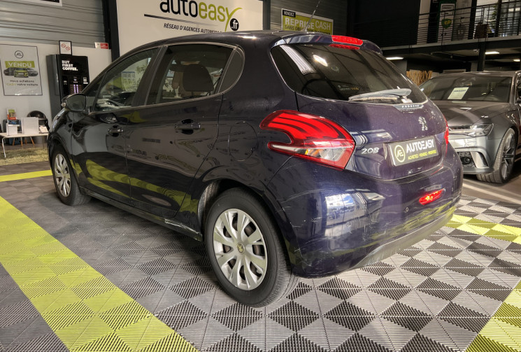 Peugeot 208 1.2 82 CH ACTIVE 