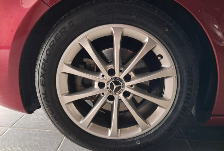 Mercedes Classe A 180 136 7G-DCT Progressive Line - OPTION - SUPERBE - SUIVI MERCEDES - GARANTIE