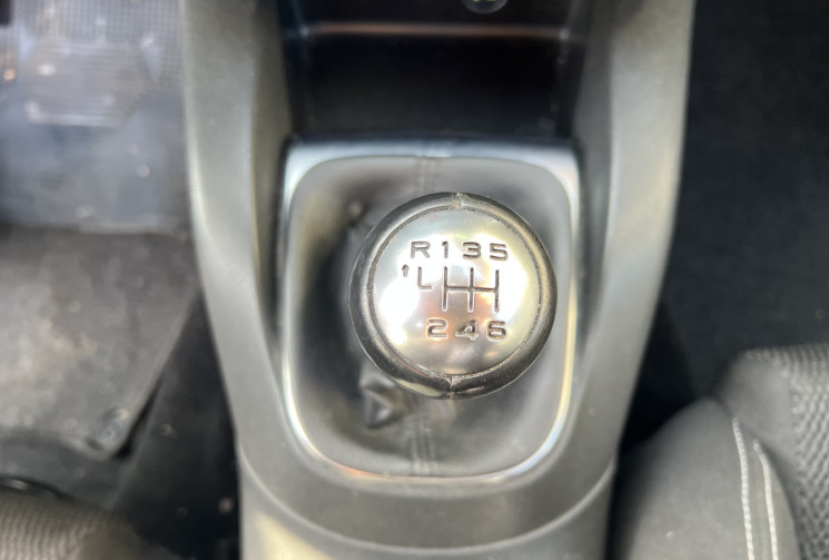 Citroën C4 1.6 BlueHDi 120 cv BVM6 / 1ERE MAIN 