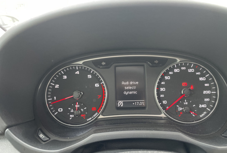 Audi A1 1.4 TFSI 125ch Ambition Luxe * full cuir * toit ouvrant * entretien Audi * 