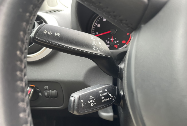 Audi A1 1.4 TFSI 125ch Ambition Luxe * full cuir * toit ouvrant * entretien Audi * 