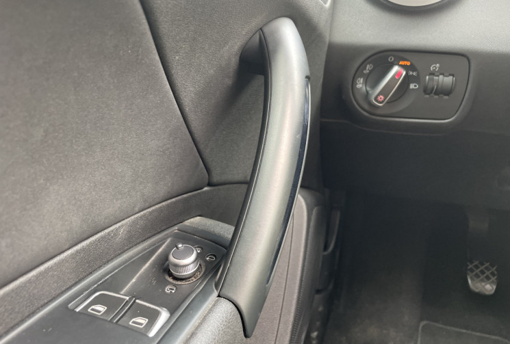 Audi A1 1.4 TFSI 125ch Ambition Luxe * full cuir * toit ouvrant * entretien Audi * 