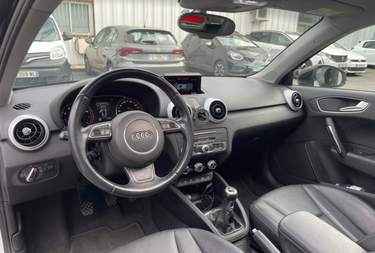 Audi A1 1.4 TFSI 125ch Ambition Luxe * full cuir * toit ouvrant * entretien Audi * 