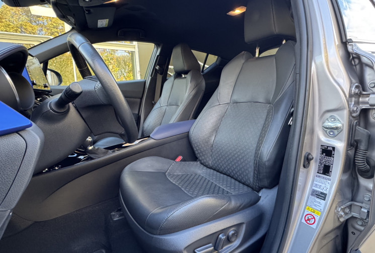 Toyota C-HR 2.0 VVTI Hybride 184 Graphic Pack Premium / Entretien complet / Garantie Toyota Relax