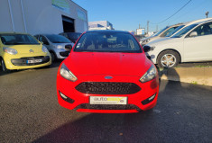 Ford Focus 1.0 EcoBoost 125 ch Stop&Start ST Line Red