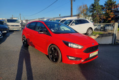 Ford Focus 1.0 EcoBoost 125 ch Stop&Start ST Line Red