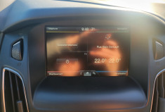 Ford Focus 1.0 EcoBoost 125 ch Stop&Start ST Line Red