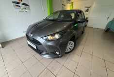 Toyota Yaris 70 VVT-i Dynamic Business 5p MY21