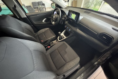 Toyota Yaris 70 VVT-i Dynamic Business 5p MY21