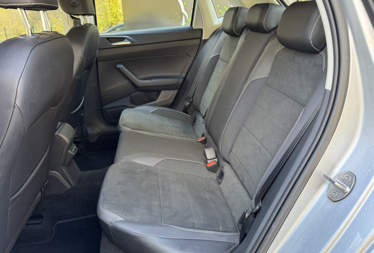 Volkswagen Polo STYLE 1.0 TSI 95 DSG7 / Camera / IQ Led / CarPlay / Sieges Chauffants / Attelage