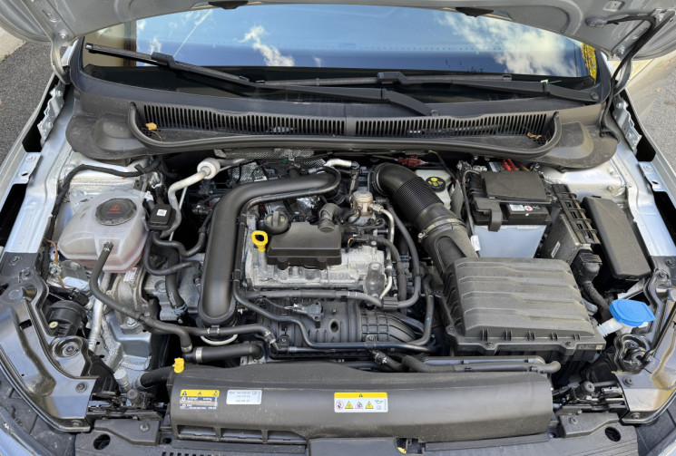 Volkswagen Polo STYLE 1.0 TSI 95 DSG7 / Camera / IQ Led / CarPlay / Sieges Chauffants / Attelage