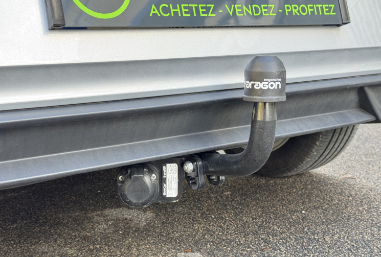 Volkswagen Polo STYLE 1.0 TSI 95 DSG7 / Camera / IQ Led / CarPlay / Sieges Chauffants / Attelage