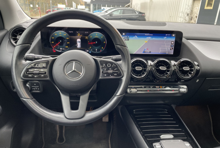 Mercedes GLA  200 d 150 ch Business Line 8G-DCT /1ere Main/ Toit Ouvrant Panoramique/ Camera/