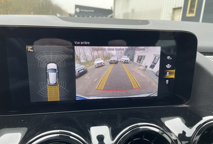 Mercedes GLA  200 d 150 ch Business Line 8G-DCT /1ere Main/Toit Ouvrant Pano/ Camera/Attelage