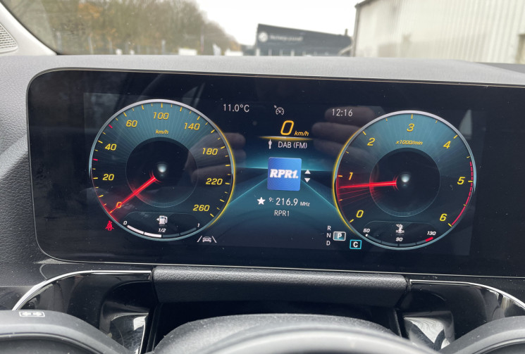 Mercedes GLA  200 d 150 ch Business Line 8G-DCT /1ere Main/ Toit Ouvrant Panoramique/ Camera/