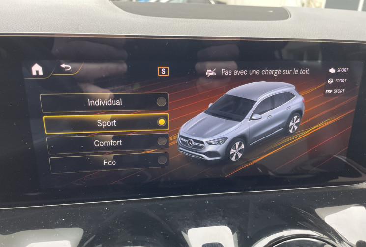 Mercedes GLA  200 d 150 ch Business Line 8G-DCT /1ere Main/ Toit Ouvrant Panoramique/ Camera/