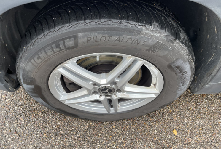 Mercedes GLA  200 d 150 ch Business Line 8G-DCT /1ere Main/ Toit Ouvrant Panoramique/ Camera/