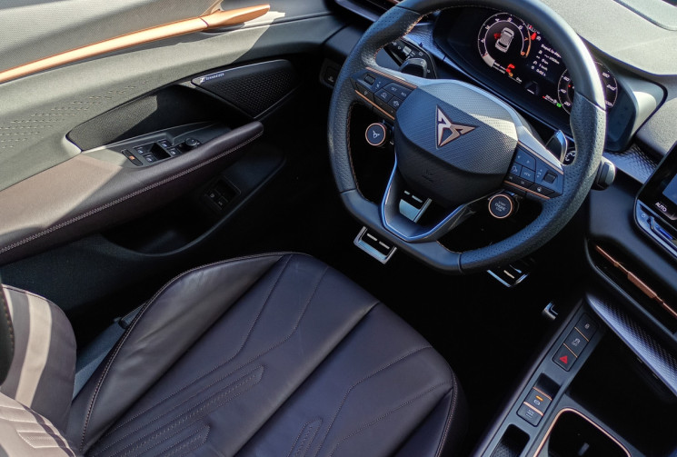 CUPRA Terramar  1.5 eHybrid 272 ch DSG6  Full Options