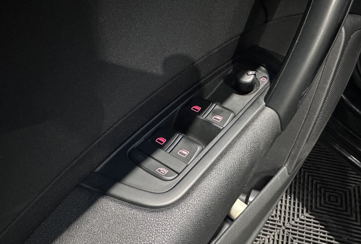 Audi A1 SPORTBACK 1.6 TDI 105ch FAP Ambition 5 places