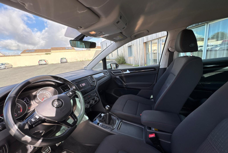 Volkswagen GOLF SPORTSVAN  VII 1.6 TDI 115 SOUND / BON ETAT / GARANTIE 12 MOIS 