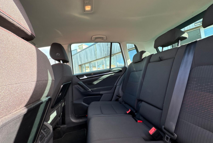 Volkswagen GOLF SPORTSVAN  VII 1.6 TDI 115 SOUND / BON ETAT / GARANTIE 12 MOIS 