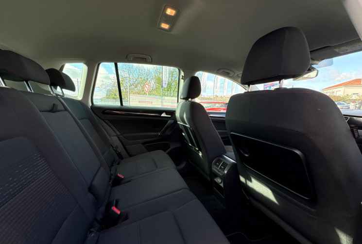Volkswagen GOLF SPORTSVAN  VII 1.6 TDI 115 SOUND / BON ETAT / GARANTIE 12 MOIS 
