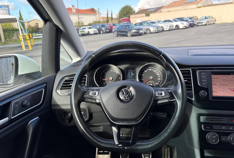 Volkswagen GOLF SPORTSVAN  VII 1.6 TDI 115 SOUND / BON ETAT / GARANTIE 12 MOIS 