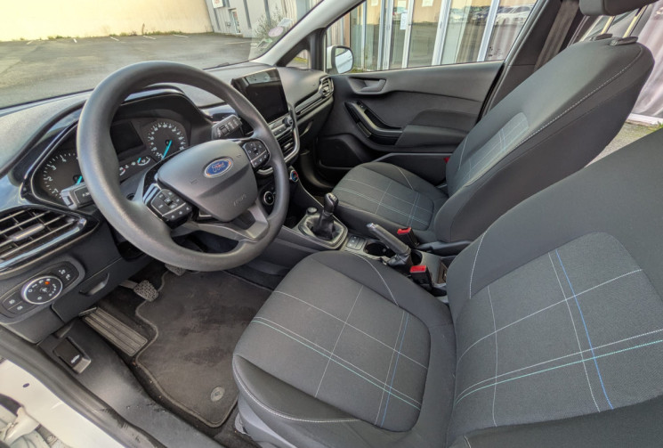 Ford Fiesta  VII 75 CV 1.1 / CAR PLAY / TRES BON ETAT / GARANTIE 12 MOIS